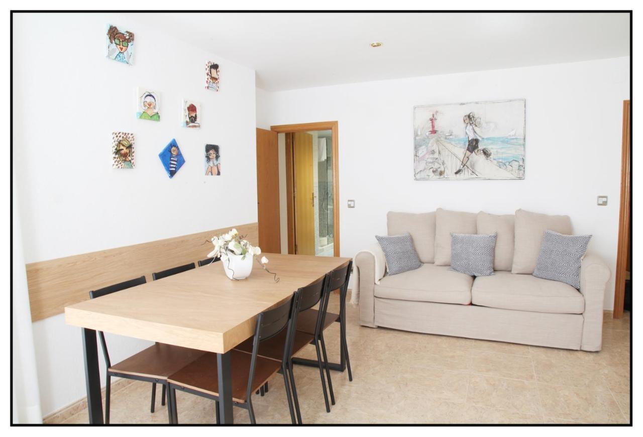 Apartamento Centrico Junto Al Mar - Wifi Free Салоу Экстерьер фото